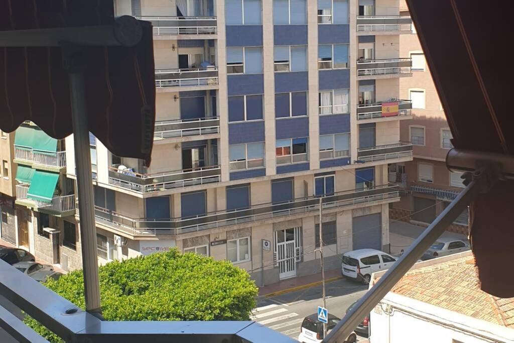 Modern Huge Appartement, Just 100 M From The Beach Санта Пола Екстериор снимка
