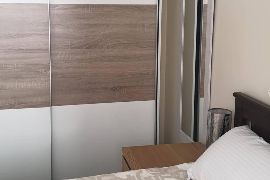Modern Huge Appartement, Just 100 M From The Beach Санта Пола Екстериор снимка